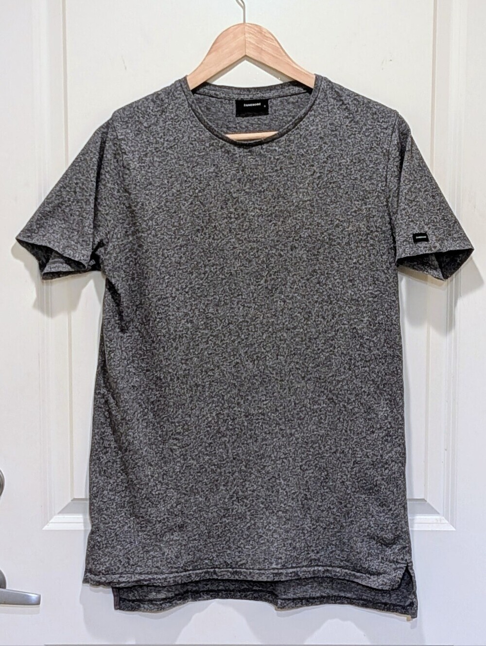 GUC Zanerobe S Heather Grey Cotton Tee Shirt